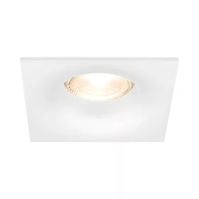 BRY-TETRA-D-SQR-WHT-SPOTLIGHT