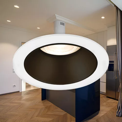BRY-BETA-B-RND-WHT-BLC-SPOTLIGHT