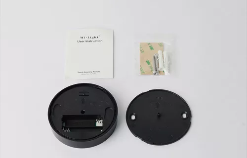 MiLight FUT087B fali érintő dimmer elemes fekete (3272B)