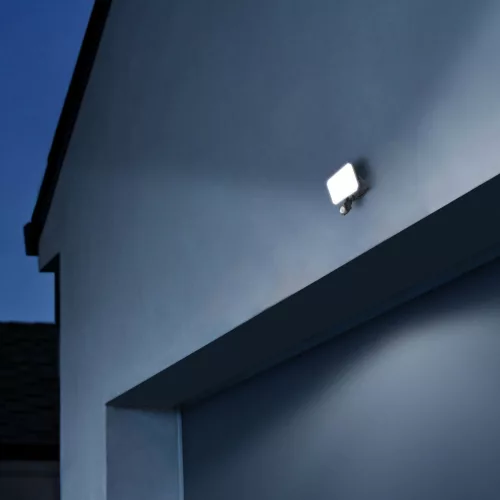 LED Floodlight with motion sensor VIDEX-FLOOD-LED-F3-PIR-30W-5K